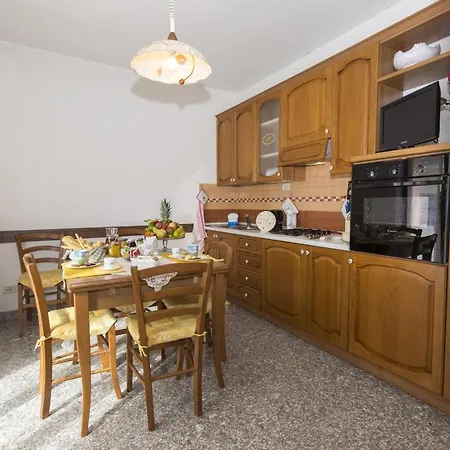 A Letto Nell'arte Apartmán Ascoli Piceno